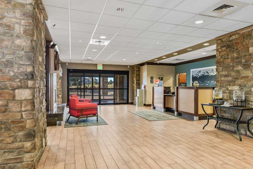 Hampton Inn & Suites Colorado Springs-Air Force Academy/I-25 North Interior photo